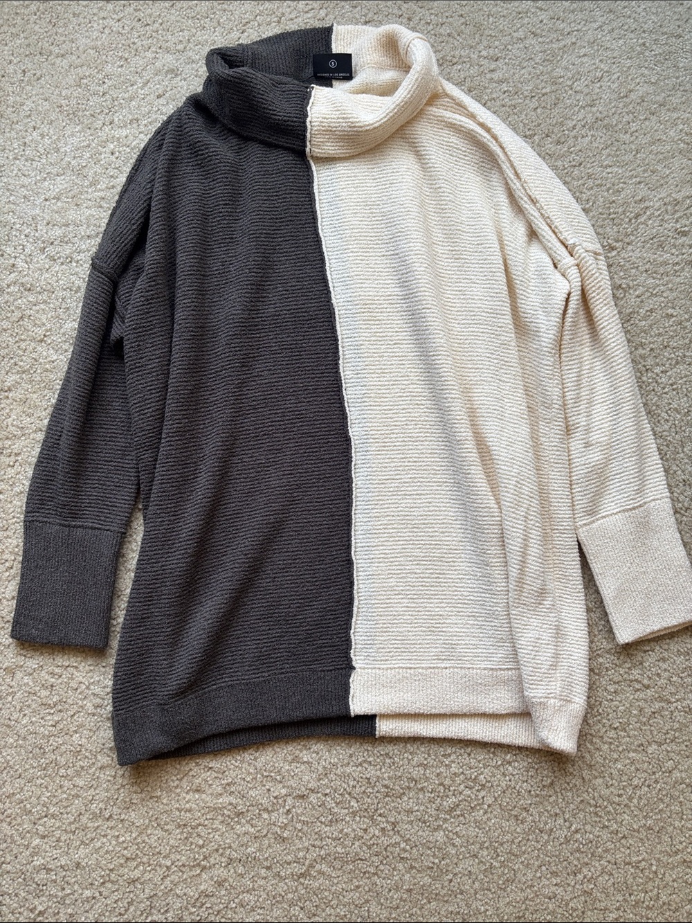 Miou Muse Two-Tone gray & Cream Cowl Neck Sweater - Split Panel